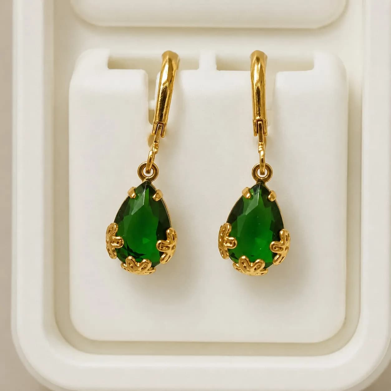 WATER DROP CRISTAL EARRINGS